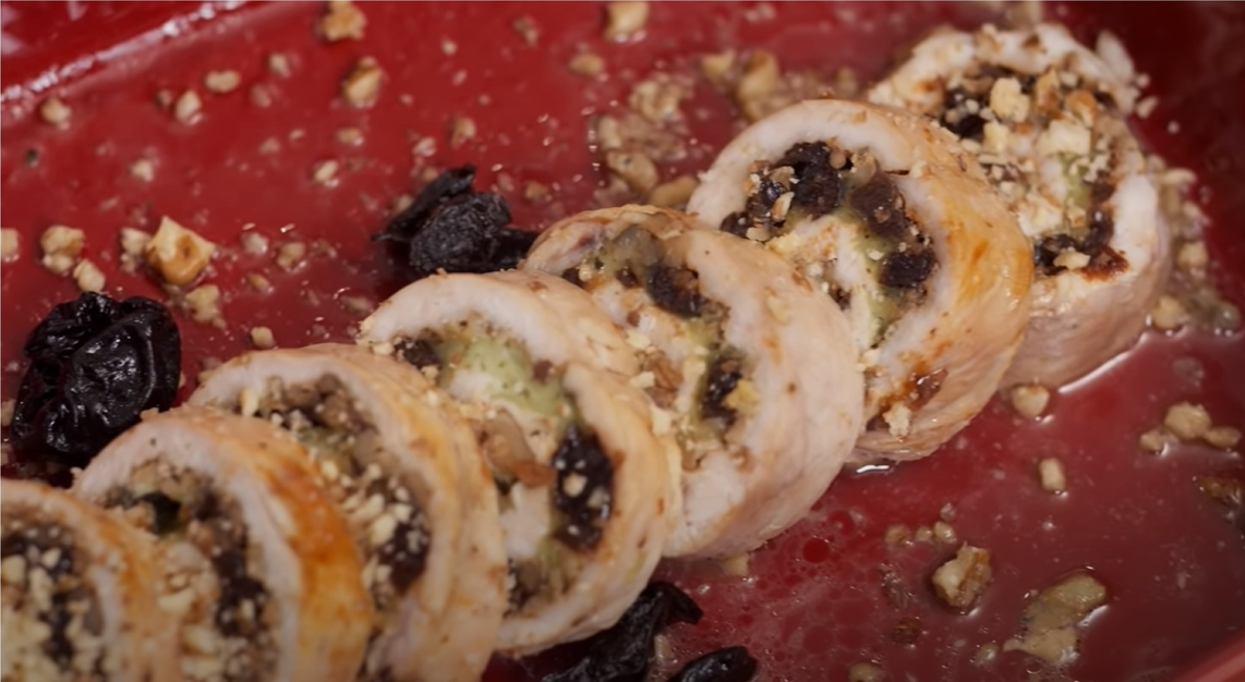 Chicken roll with cheese and prunes